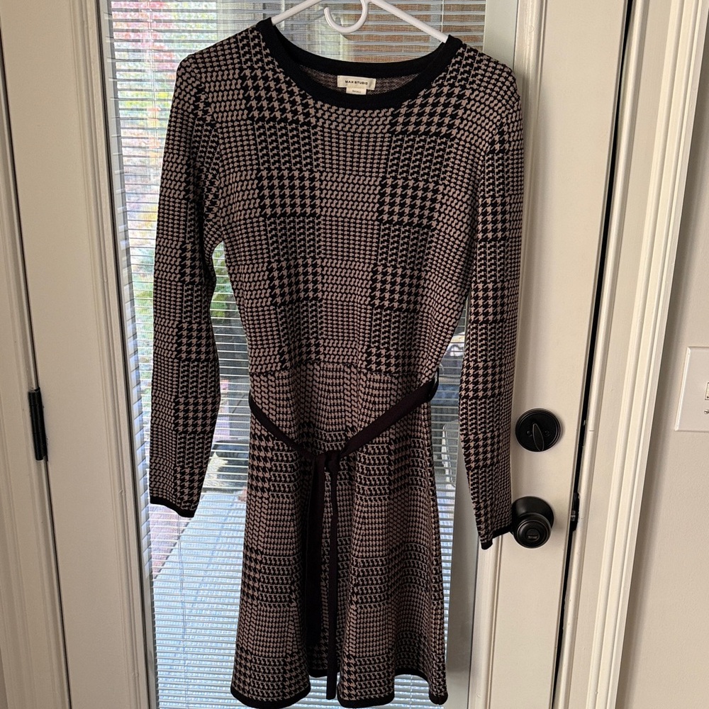 Black and Cream Long Sleeve Sweater Dress